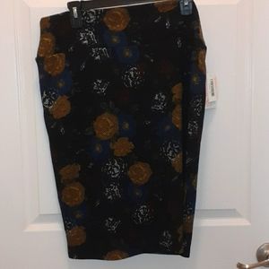 NWT Lularoe Cassie Pencil Skirt